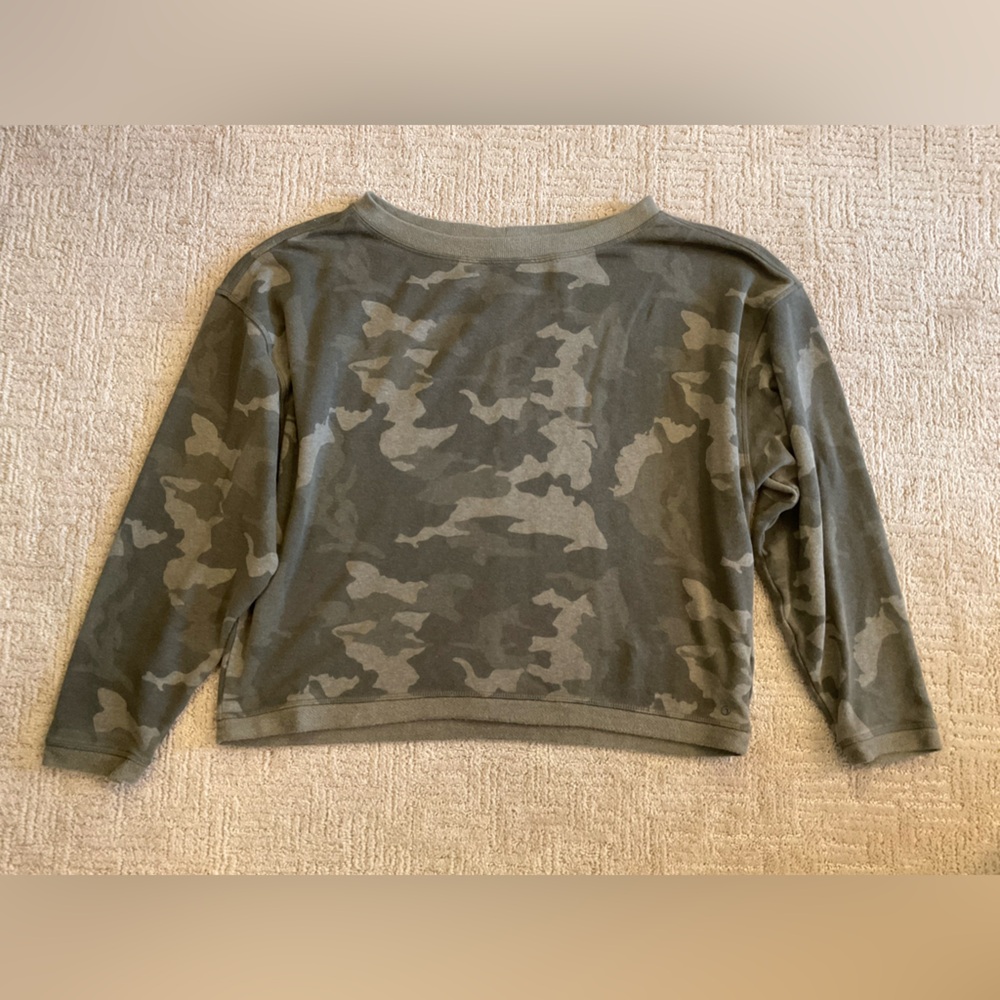 🌿🍂 Prana Cozy Up Polmale Camo Sweatshirt Oversized M Soft Hemp Blend EUC - Picture 2 of 12